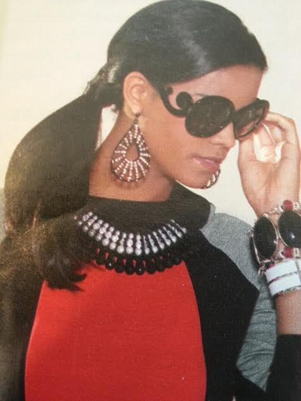 SUNGLASSES SHADES SUNNIES BUY 3 GET 1 FREE BLACK CAT EYE BROWN SWIRL BLACK/WHITE